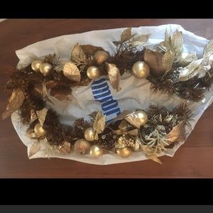 NW PIER 1 GOLD GARLAND 69”